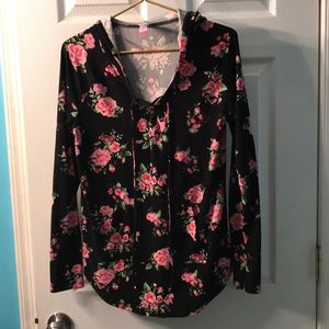 Feminine Black flower print hoody